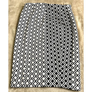 Lane Bryant Zig-Zag Jaquard Pencil Skirt Black/White Size 18